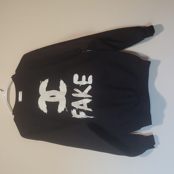 Petals & Peacocks fake CC sweatshirt - Picture 2 of 4